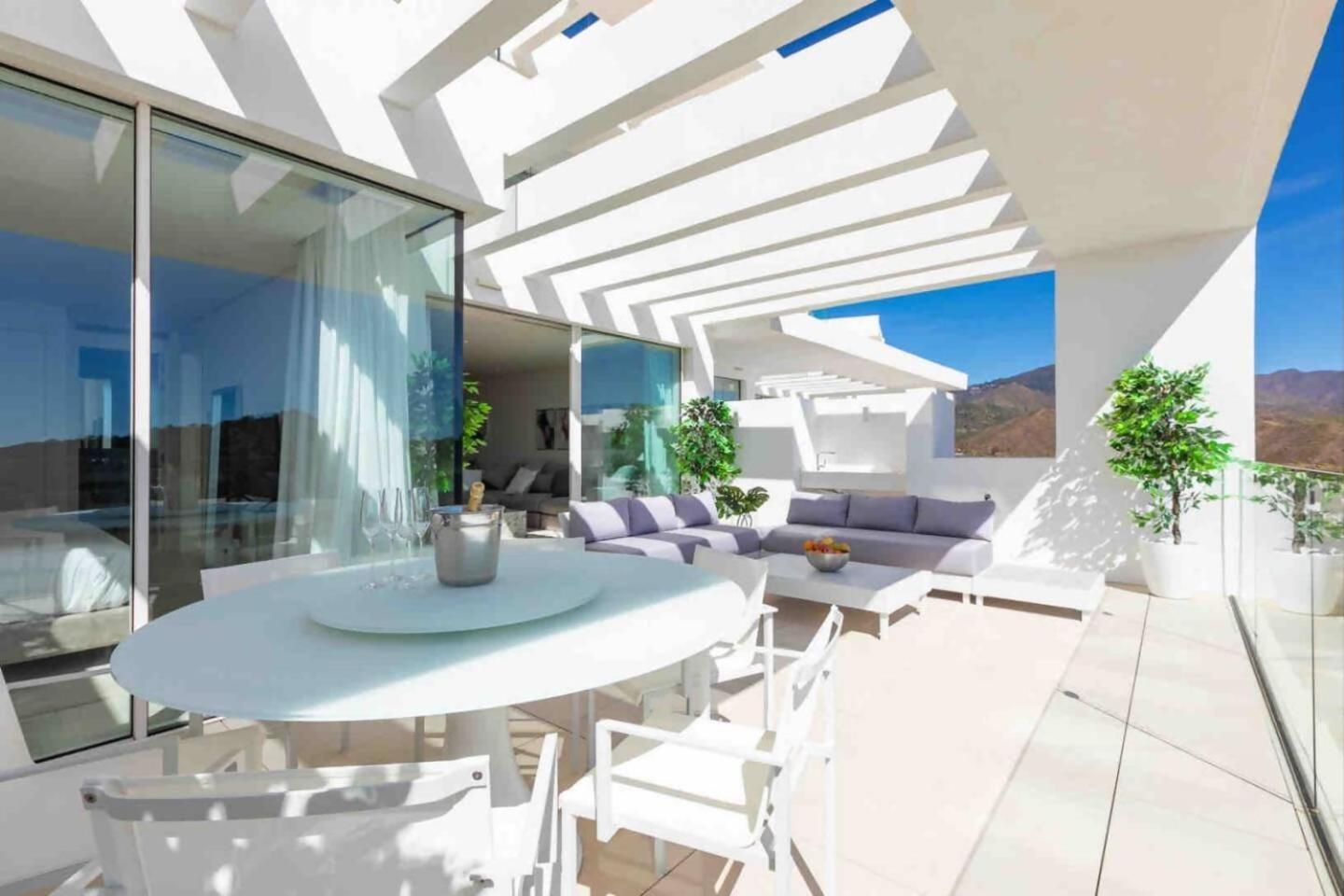 812 Alm Luxury Aparment In Palo Alto Marbella Daire Ojén Dış mekan fotoğraf